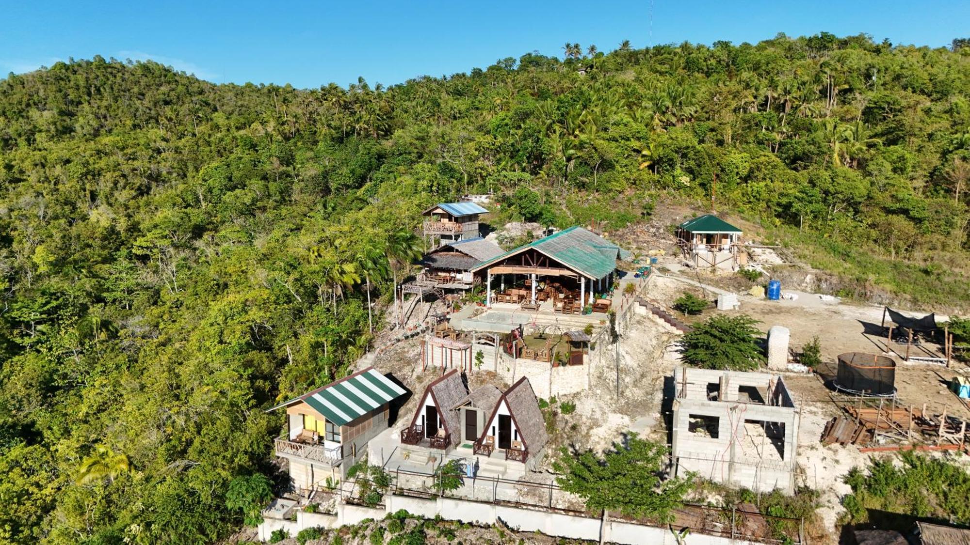 Thornton'S Sea View Cafe & Guesthouse Siquijor Bagian luar foto