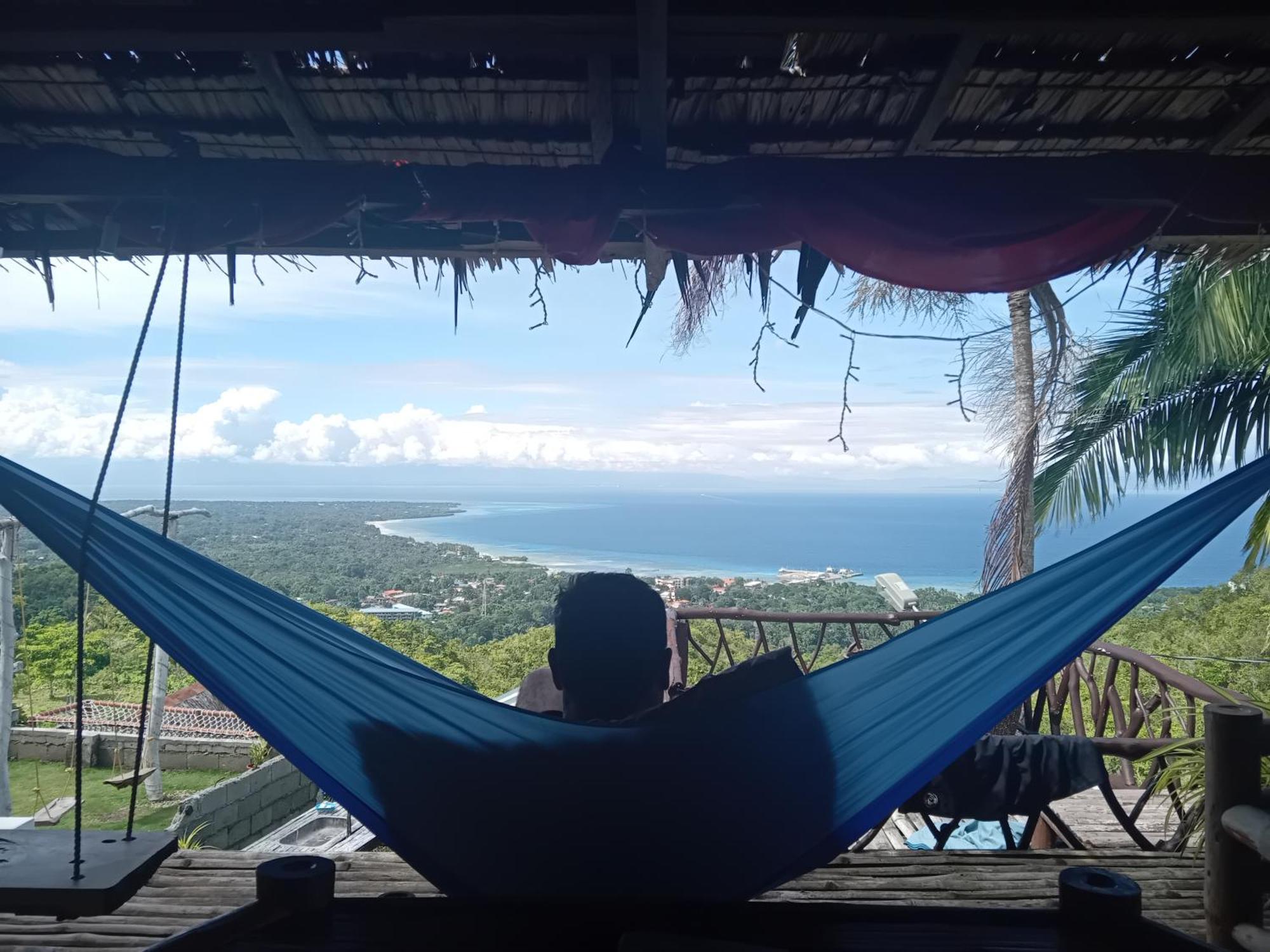 Thornton'S Sea View Cafe & Guesthouse Siquijor Ruang foto