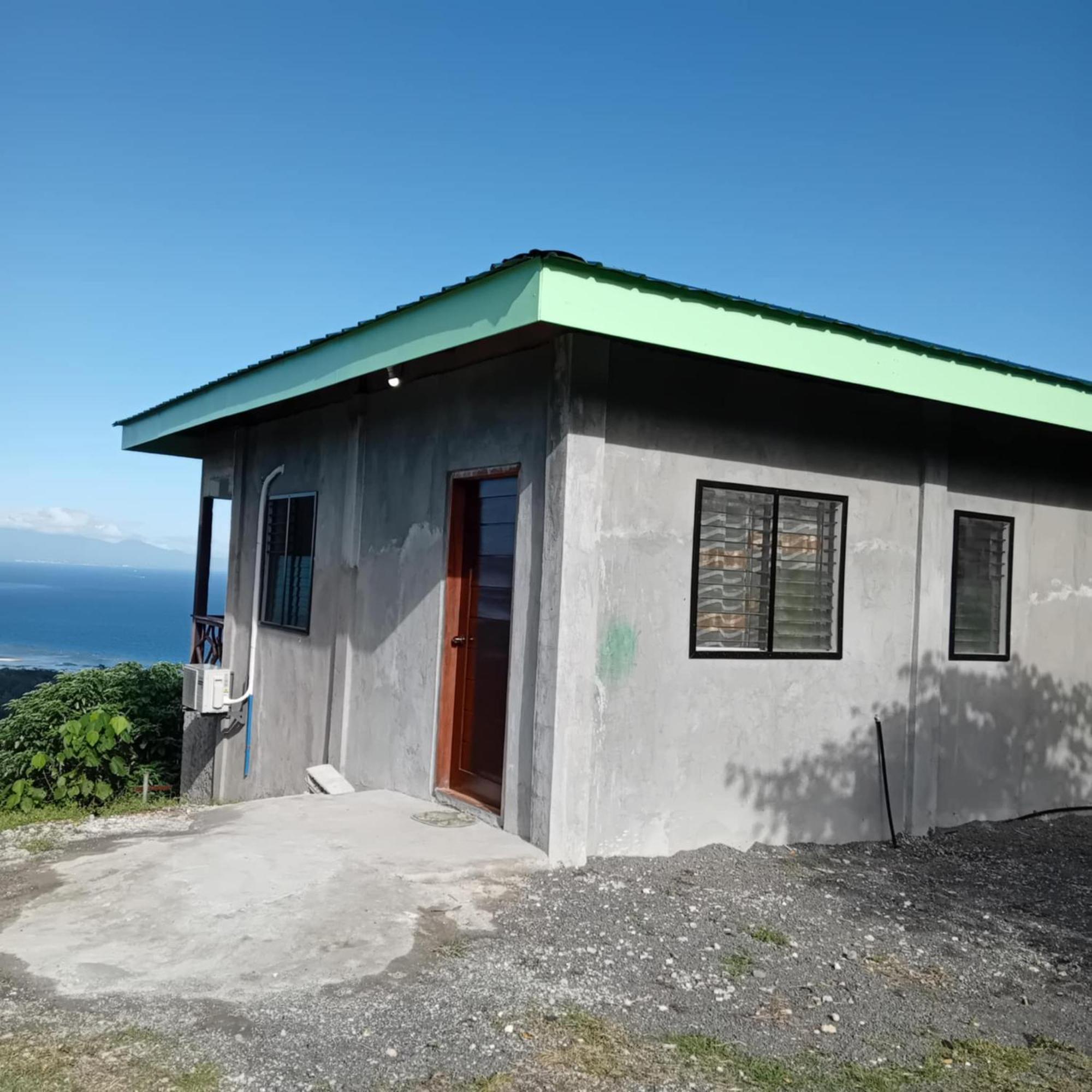 Thornton'S Sea View Cafe & Guesthouse Siquijor Bagian luar foto