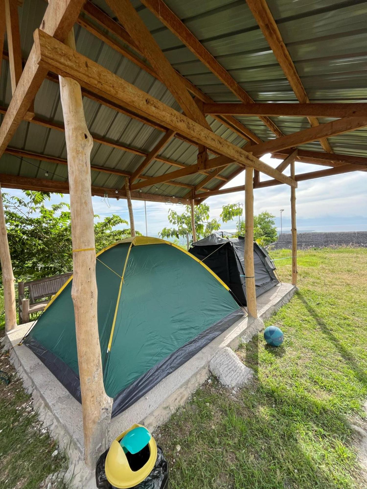 Thornton'S Sea View Cafe & Guesthouse Siquijor Bagian luar foto