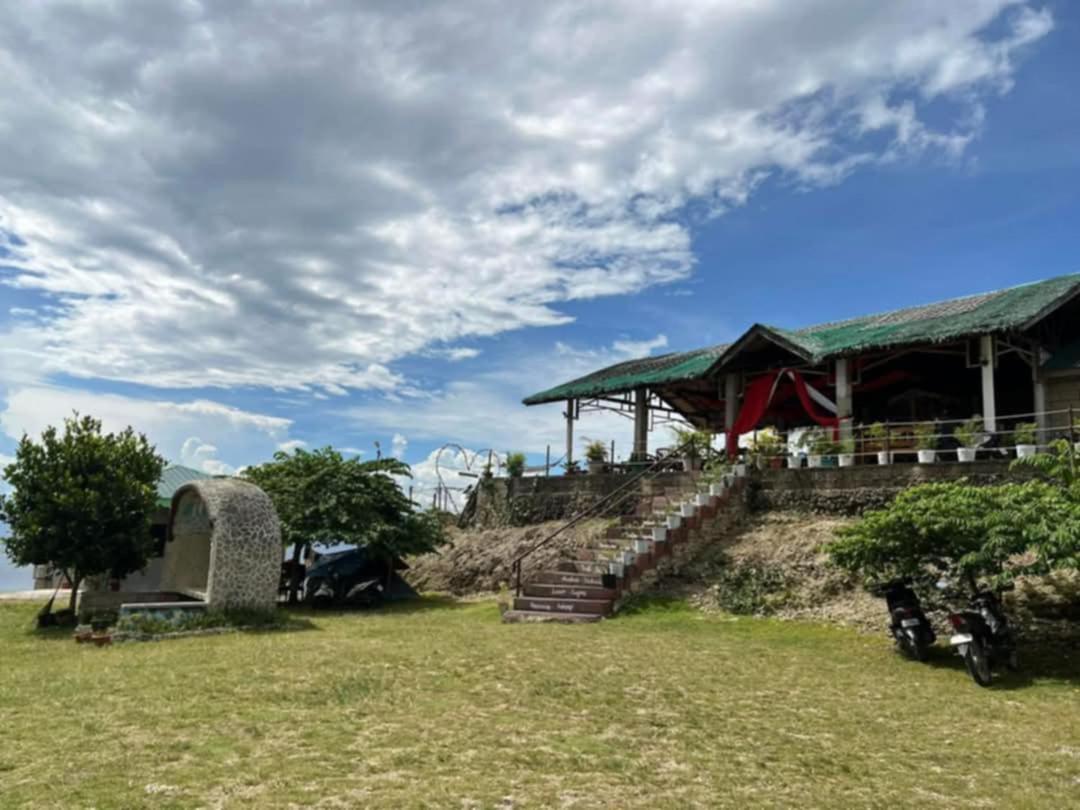 Thornton'S Sea View Cafe & Guesthouse Siquijor Bagian luar foto